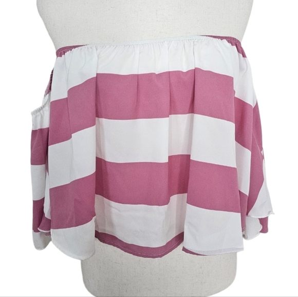 5/25 ❤️ Fantastic Fawn Pink and White Striped Crop Top with Attached Sleeves - Picture 1 of 6